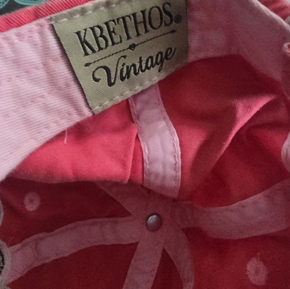 Dog mom hat - Picture 2 of 2